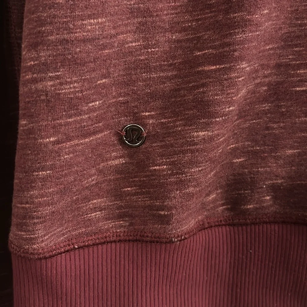 Lululemon Sweatshirt - Size S